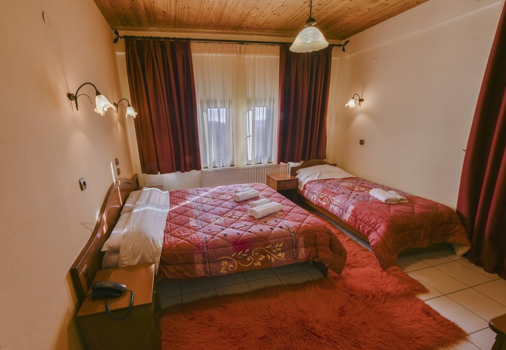 Hotel Lefteris Alatopetra Exterior foto